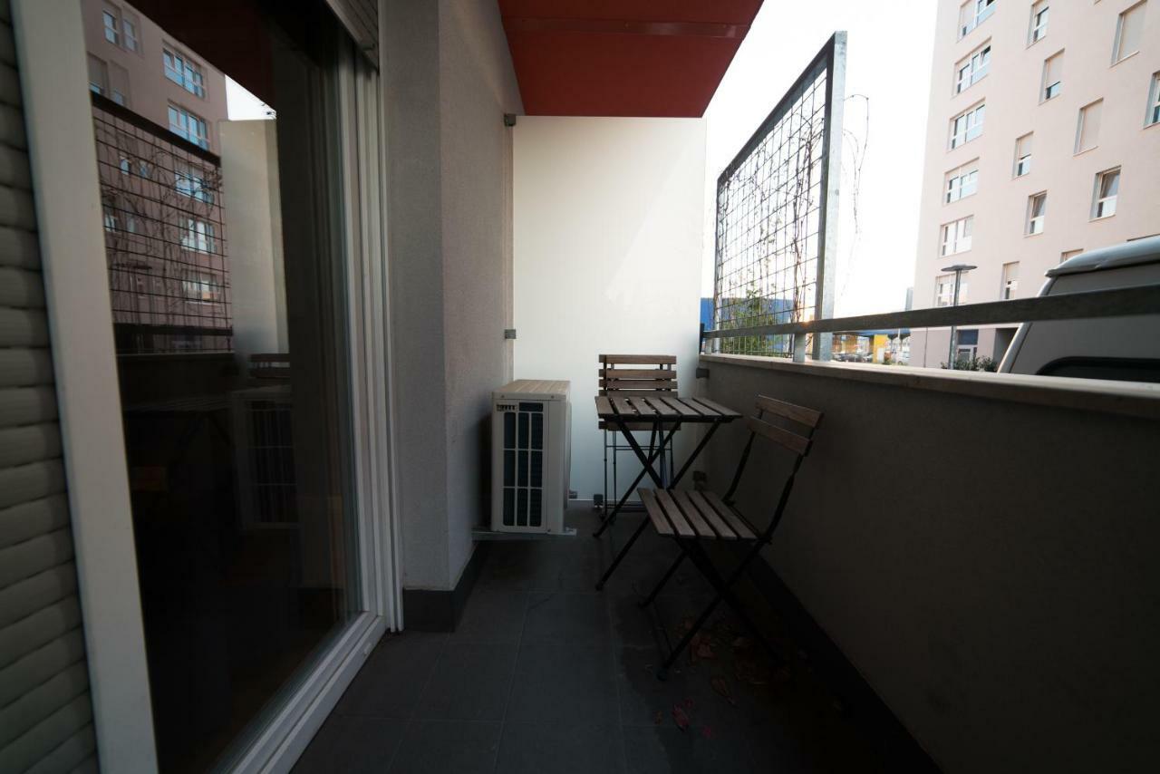 Apartman Urban & 4 Zagreb Extérieur photo